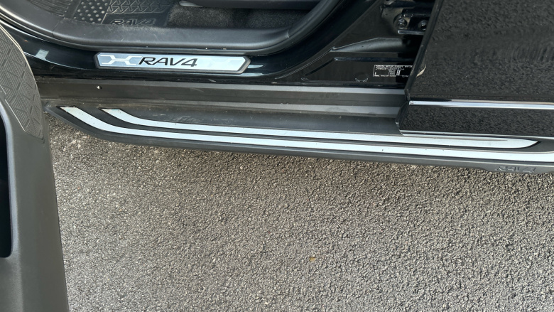 Toyota RAV4 2.5 VVT-i Hybrid Black Edition 5dr CVT Hybrid Estate